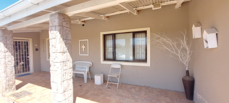 5 Bedroom Property for Sale in Gouritsmond Western Cape